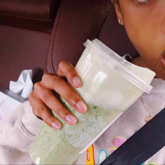 Meet your Posher, Danielle - Picture 1 of 1